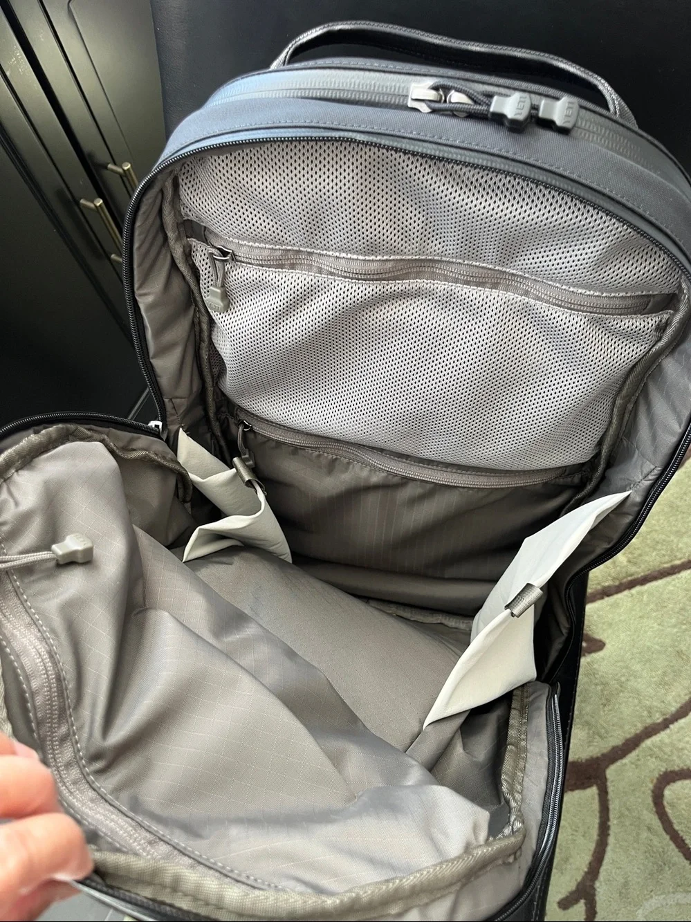 Yeti crossroads backpack